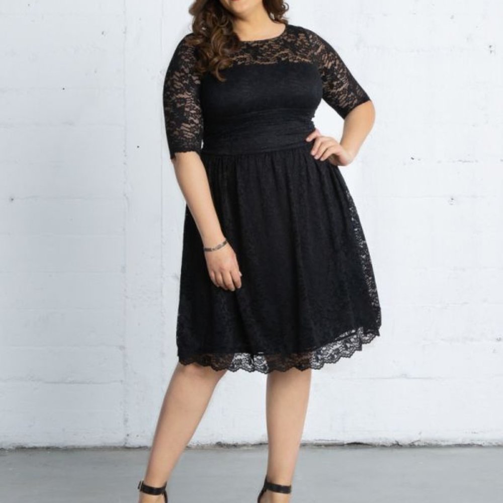 Luna Lace Dress